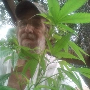 Meet your Posher, Gary